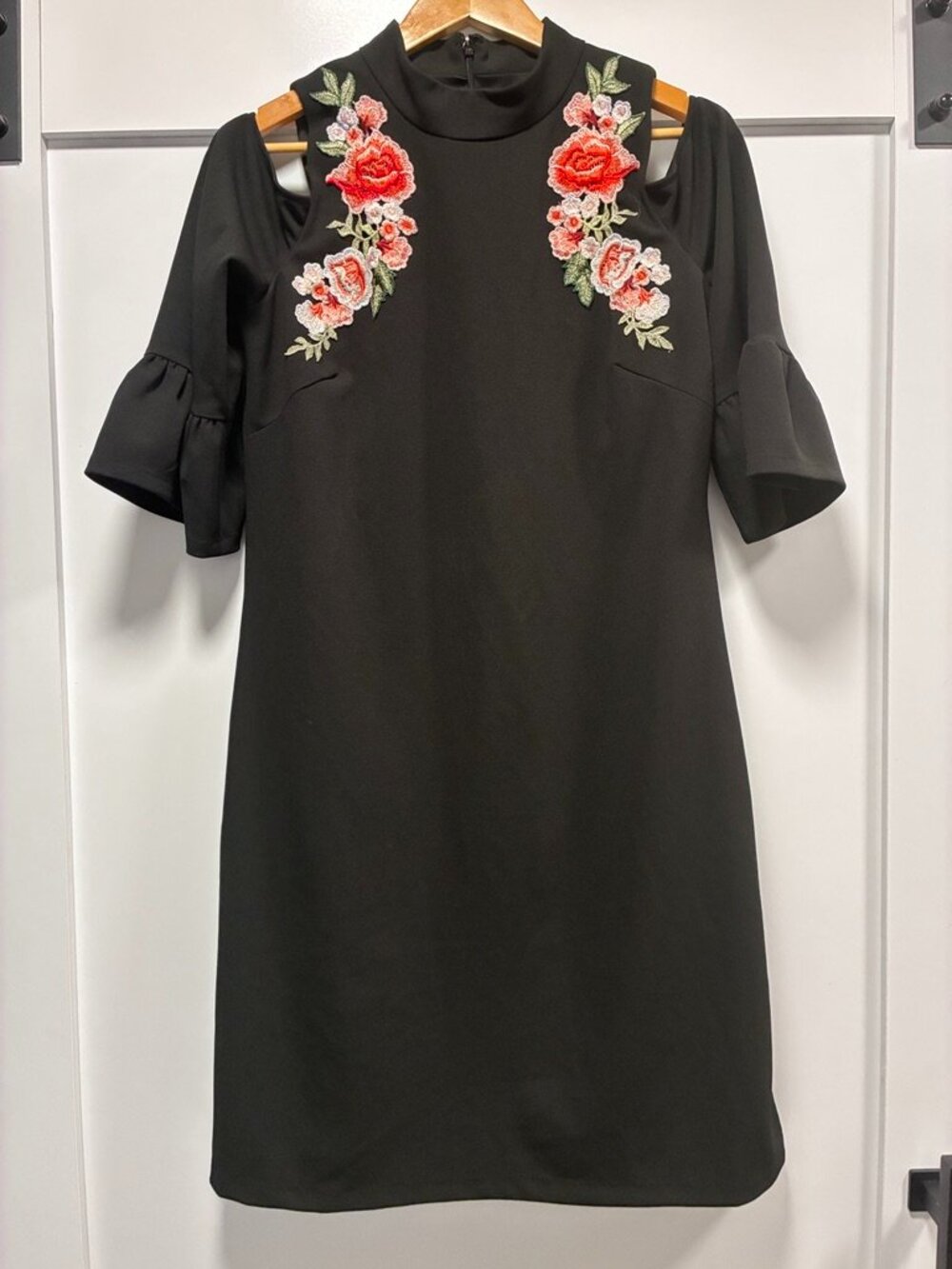 Jax Black Label Black Floral Embroidered Cold Shoulder Bell Sleeve Dress 10